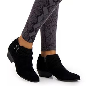 Black Sueded bootie